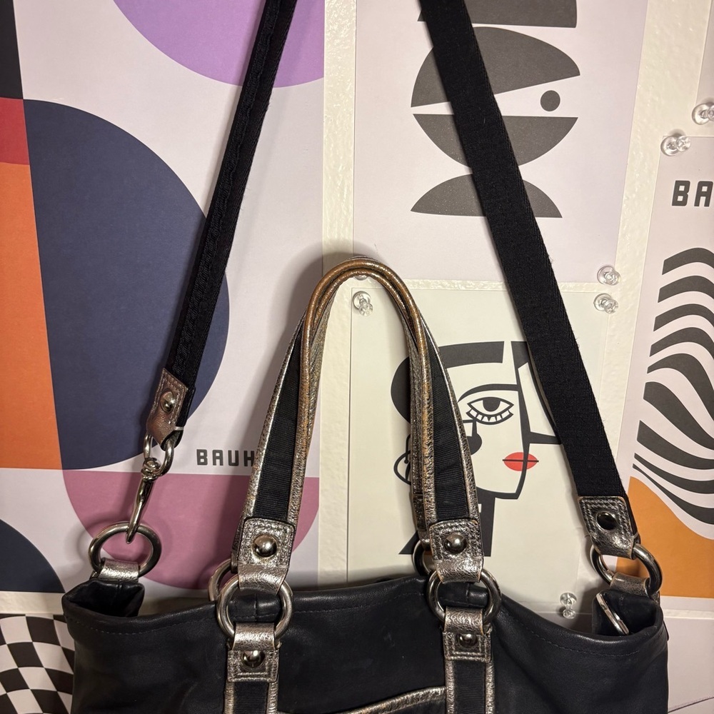 Coach Poppy Black Leather Convertible Bag - Picture 5 of 9